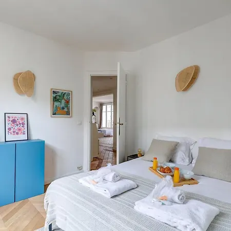 683 Morgane - Superbe A Parigi