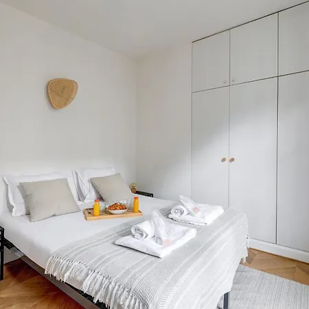 683 Morgane - Superbe A Parigi